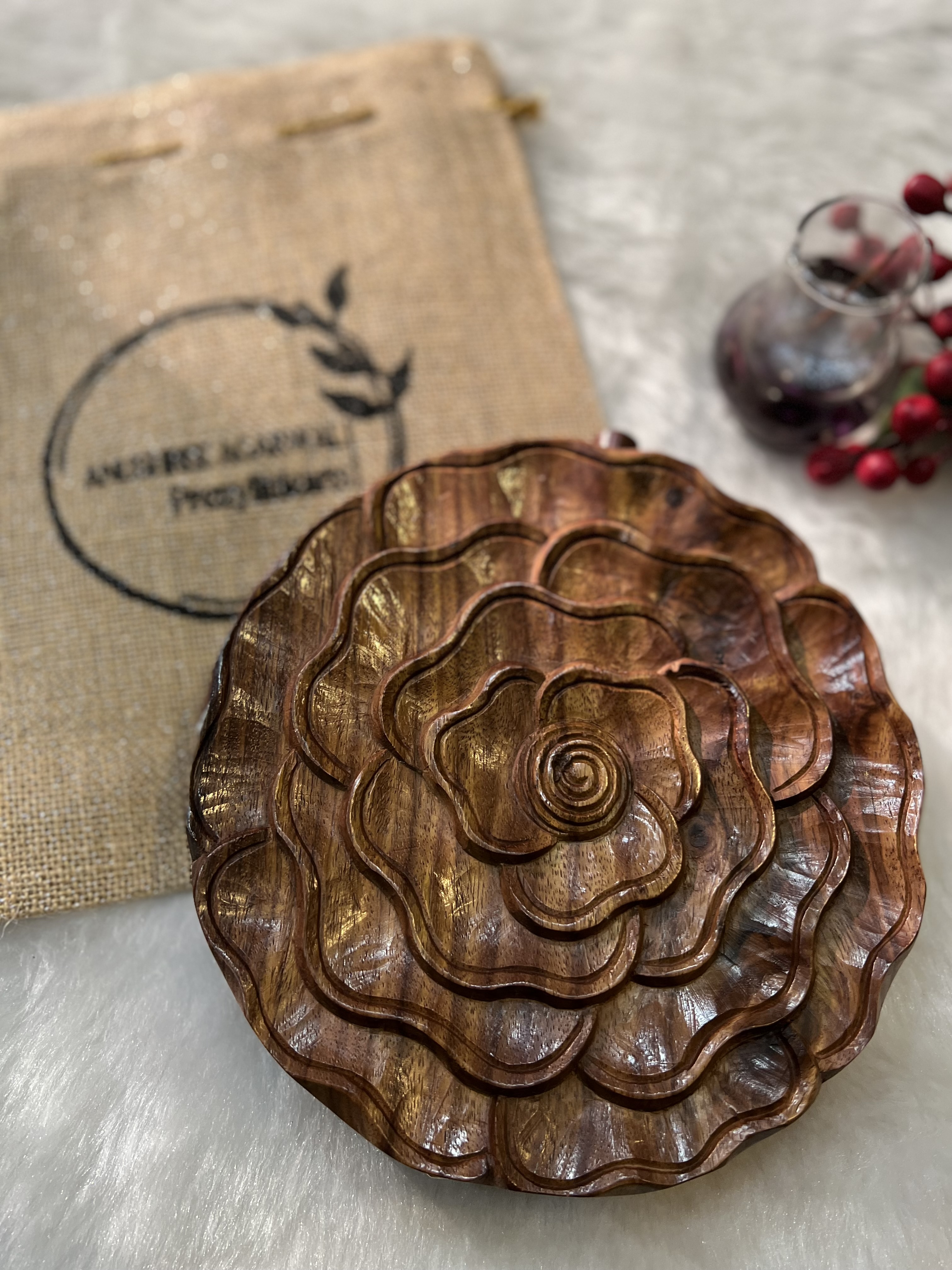 Additional image for Rose Carved wooden clutch